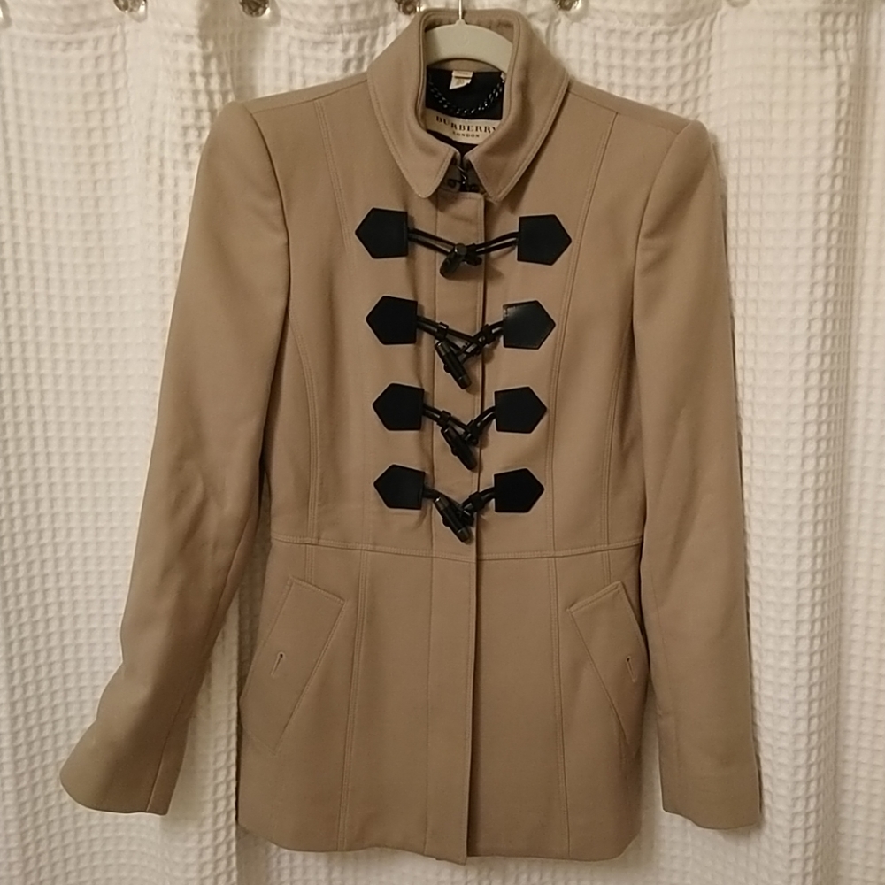 Burberry toggle blazer